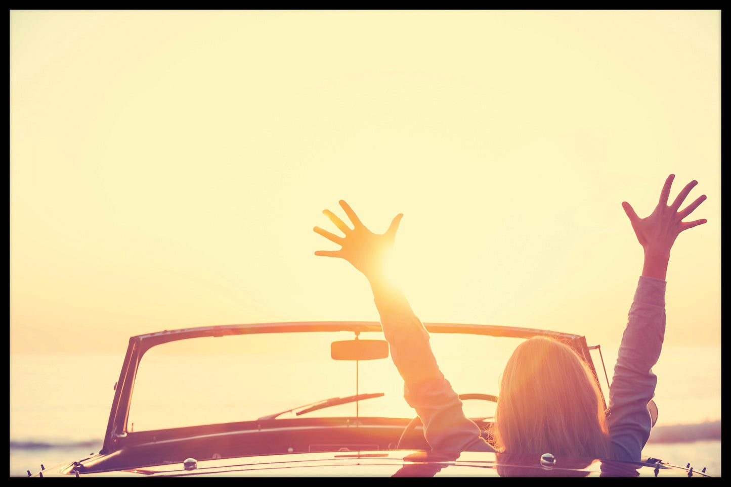 Cabriolet in Sonnenuntergangsposten