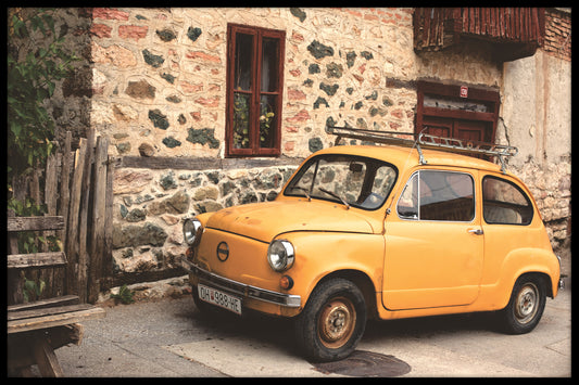  Gelbes Plakat des klassischen italienischen Autos